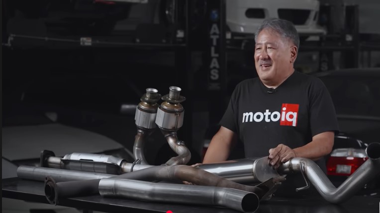 Does Straight Pipe Hurt Your Engine